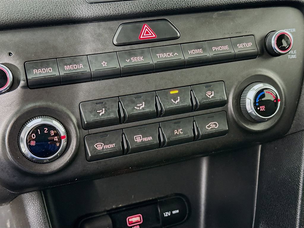 Used 2022 Kia Sportage LX image 20