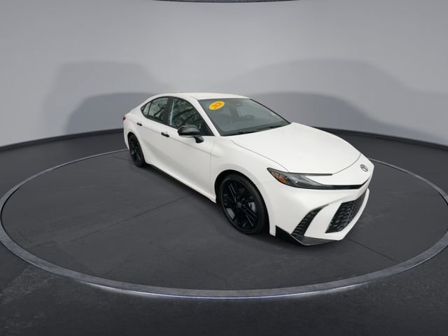 Used 2026 Toyota Camry SE Nightshade w/ Multimedia Upgrade Package image 3