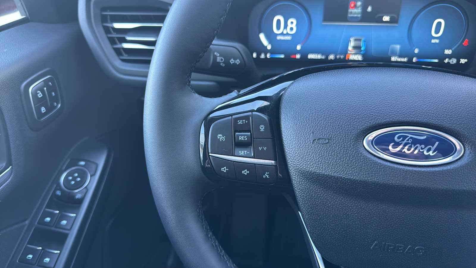 Used 2023 Ford Escape Platinum image 18