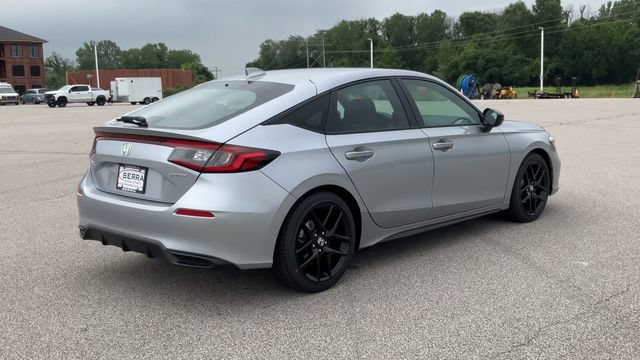 Used 2025 Honda Civic Sport image 8