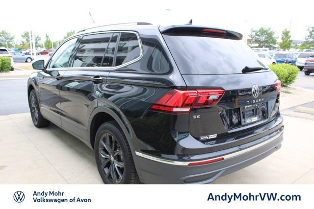 Used 2024 Volkswagen Tiguan SE AWD/4WD image 4