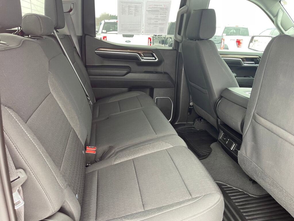 Used 2022 Chevrolet Silverado 1500 LT image 15