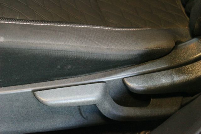 Used 2021 Nissan Kicks SV FWD image 17