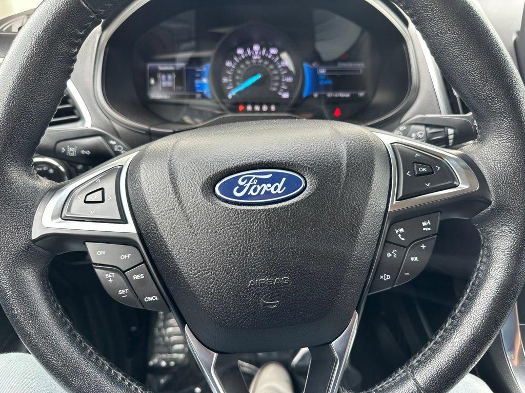 Certified 2023 Ford Edge Titanium AWD/4WD image 36