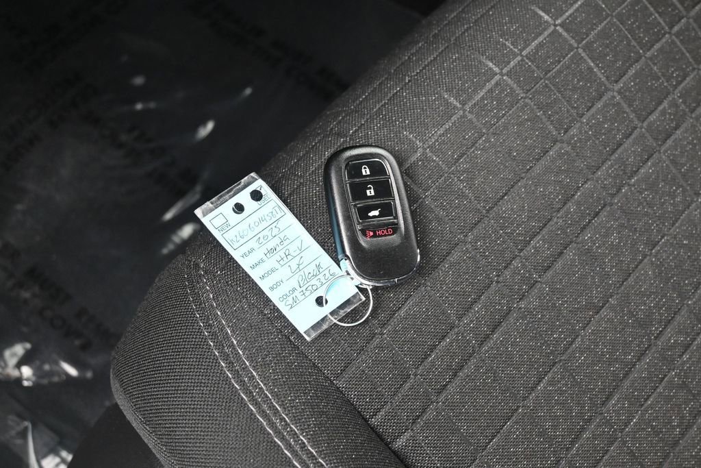 Used 2025 Honda HR-V LX image 18