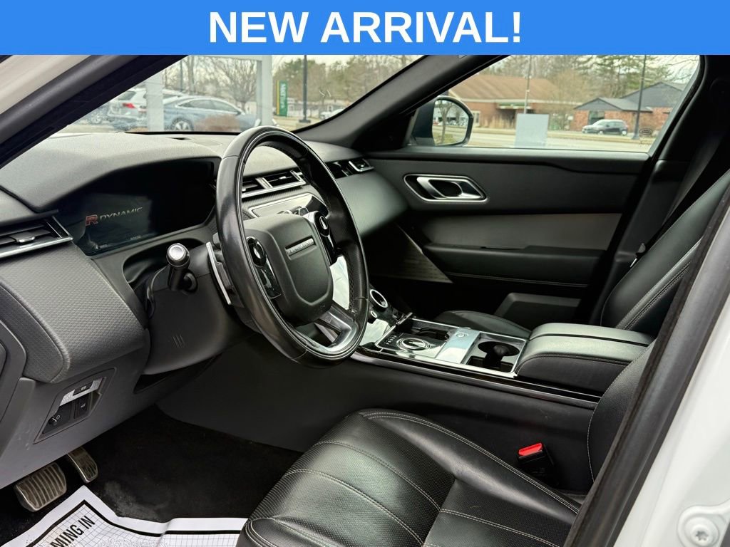 Used 2019 Land Rover Range Rover Velar R-Dynamic SE image 30