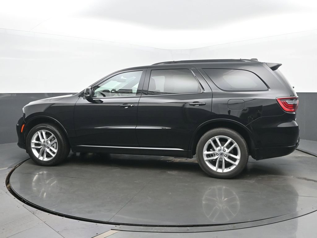 Used 2023 Dodge Durango GT image 3