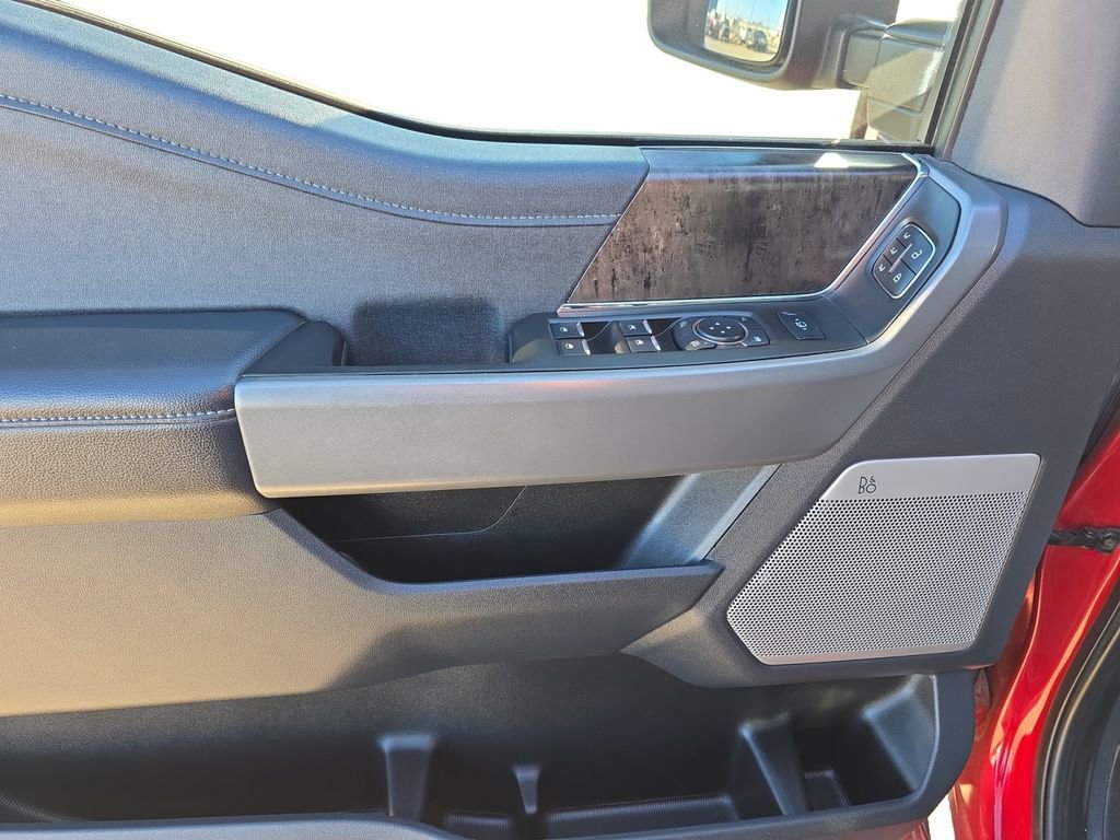 Used 2024 Ford F250 Lariat w/ Lariat Ultimate Package image 11