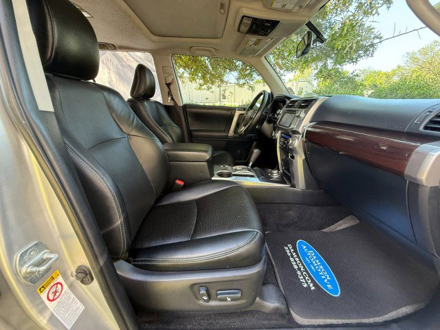 Used 2014 Toyota 4Runner Limited image 42