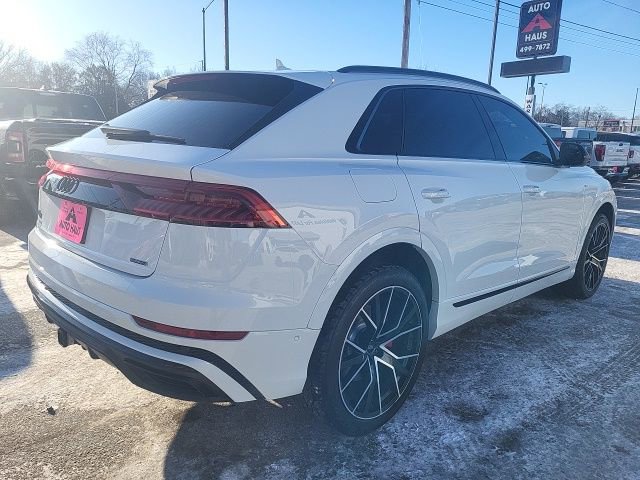Used 2021 Audi Q8 Prestige image 7