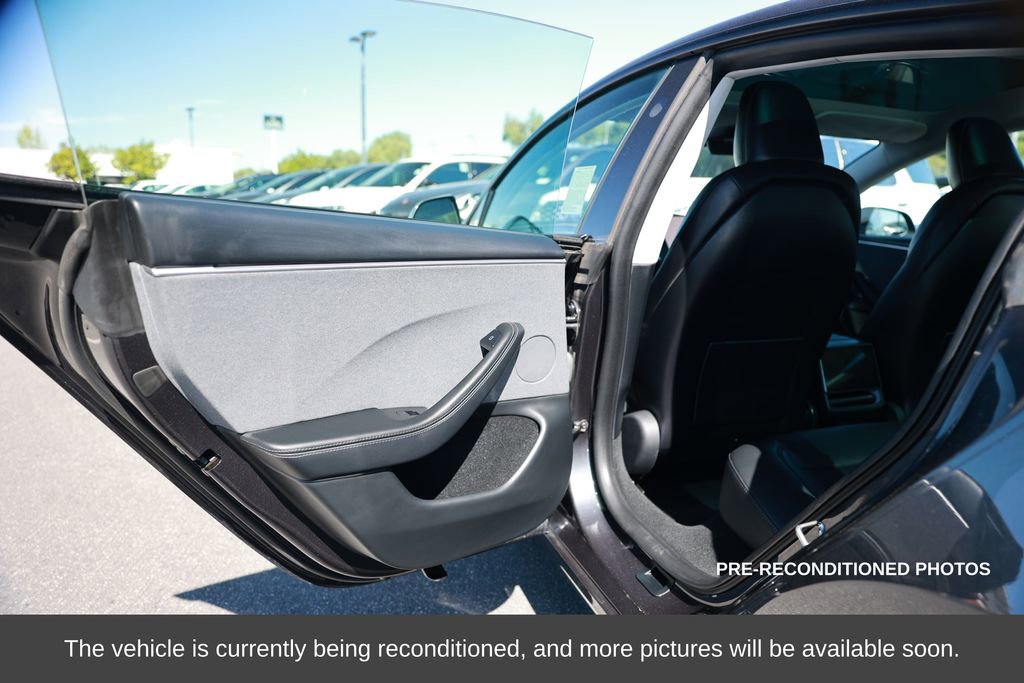 Used 2024 Tesla Model 3 Standard Range image 34