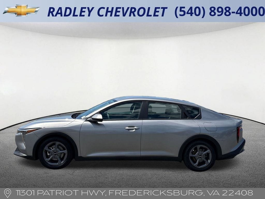 Used 2025 Kia K4 FWD image 16