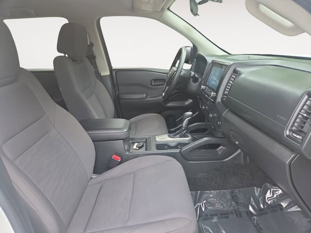Used 2024 Nissan Frontier S RWD image 15