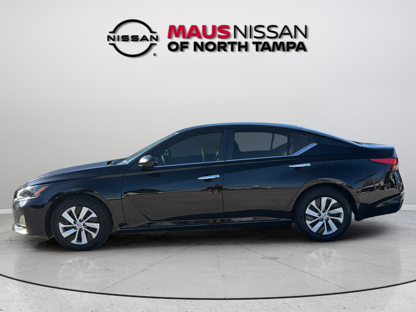 Used 2025 Nissan Altima 2.5 S FWD image 6