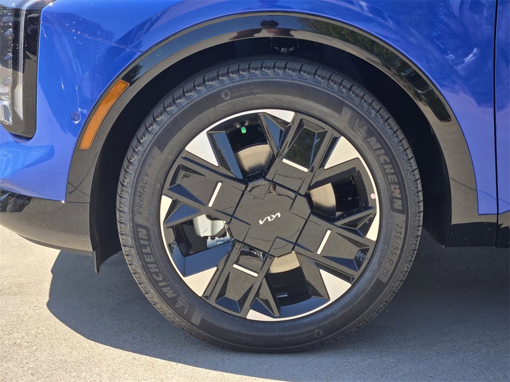 New 2026 Kia Sportage SX image 8