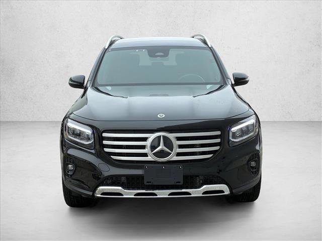 Certified 2026 Mercedes-Benz GLB 250 4MATIC image 2