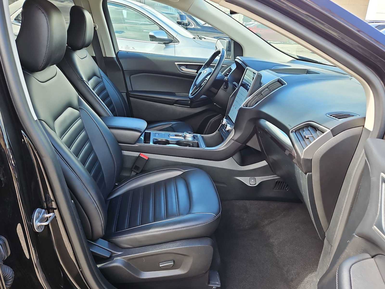 Used 2024 Ford Edge SEL AWD/4WD image 19