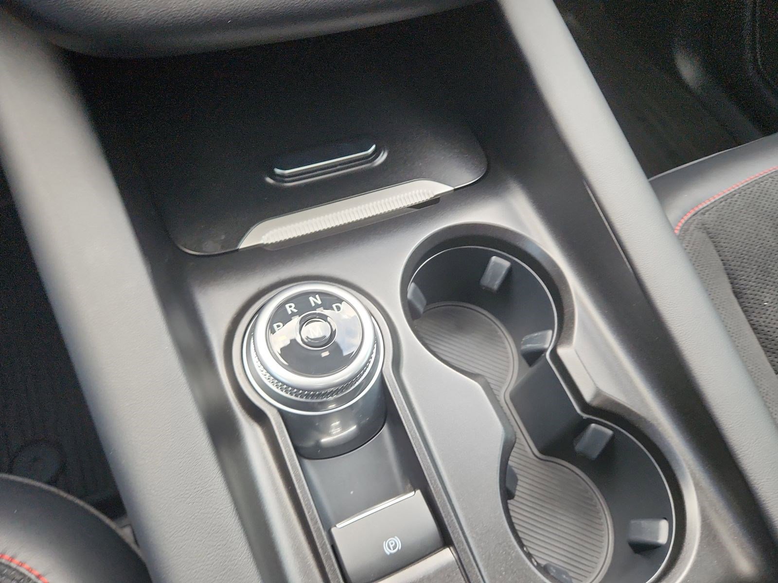 Used 2025 Ford Explorer ST AWD/4WD image 24