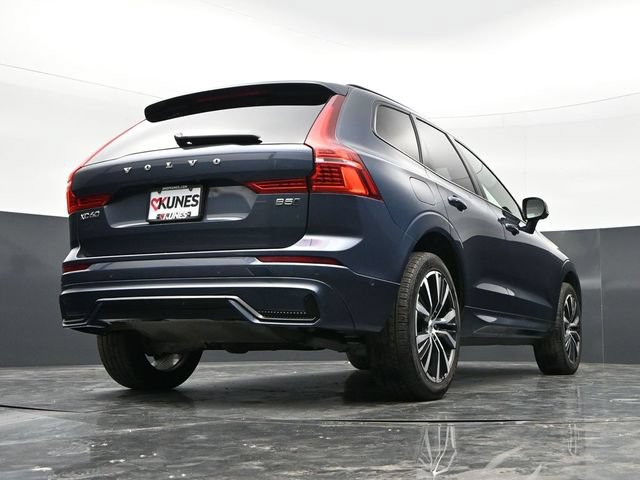 Used 2025 Volvo XC60 B5 Plus AWD/4WD image 33