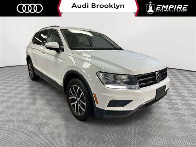 Used 2019 Volkswagen Tiguan SE w/ Panoramic Sunroof Package