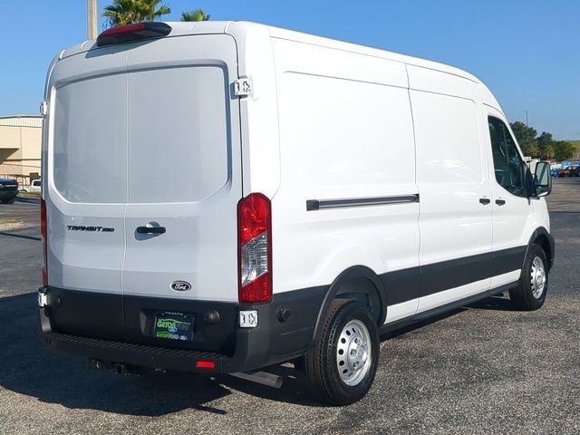 New 2026 Ford Transit 250 148 Medium Roof w/ Load Area Protection Package image 5