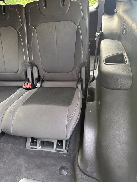 Used 2024 Jeep Grand Cherokee L Laredo w/ Luxury Tech Group I AWD/4WD image 36