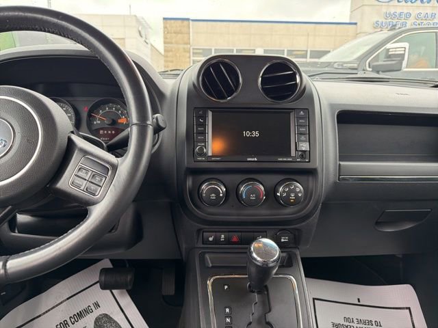 Used 2017 Jeep Patriot Latitude w/ Premium Sound Group image 19