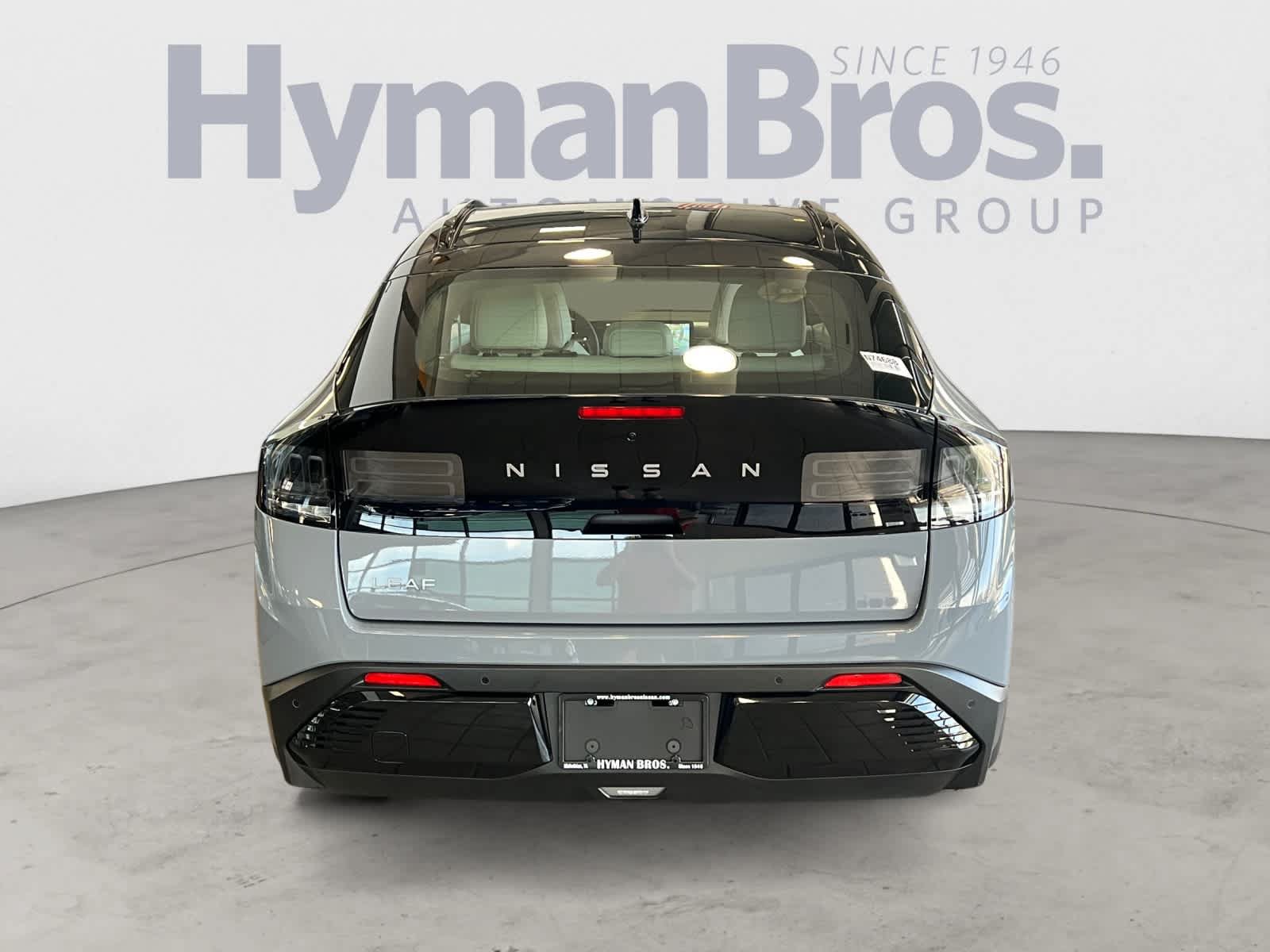 New 2026 Nissan Leaf Platinum+ w/ Cargo Package (Platinum+) FWD image 4