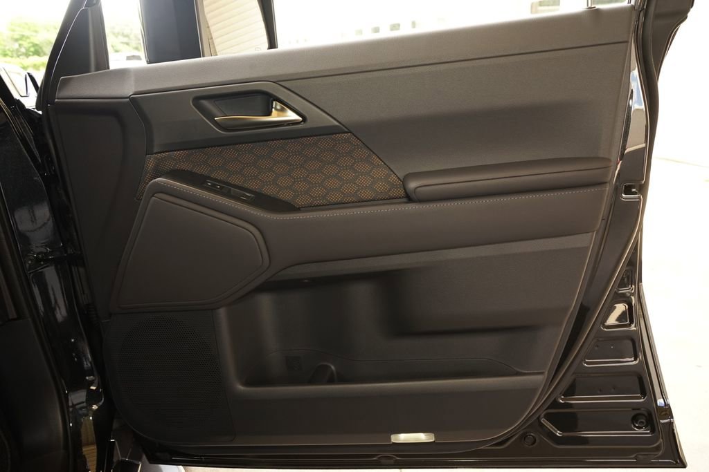 Used 2026 Lexus GX 550 image 24