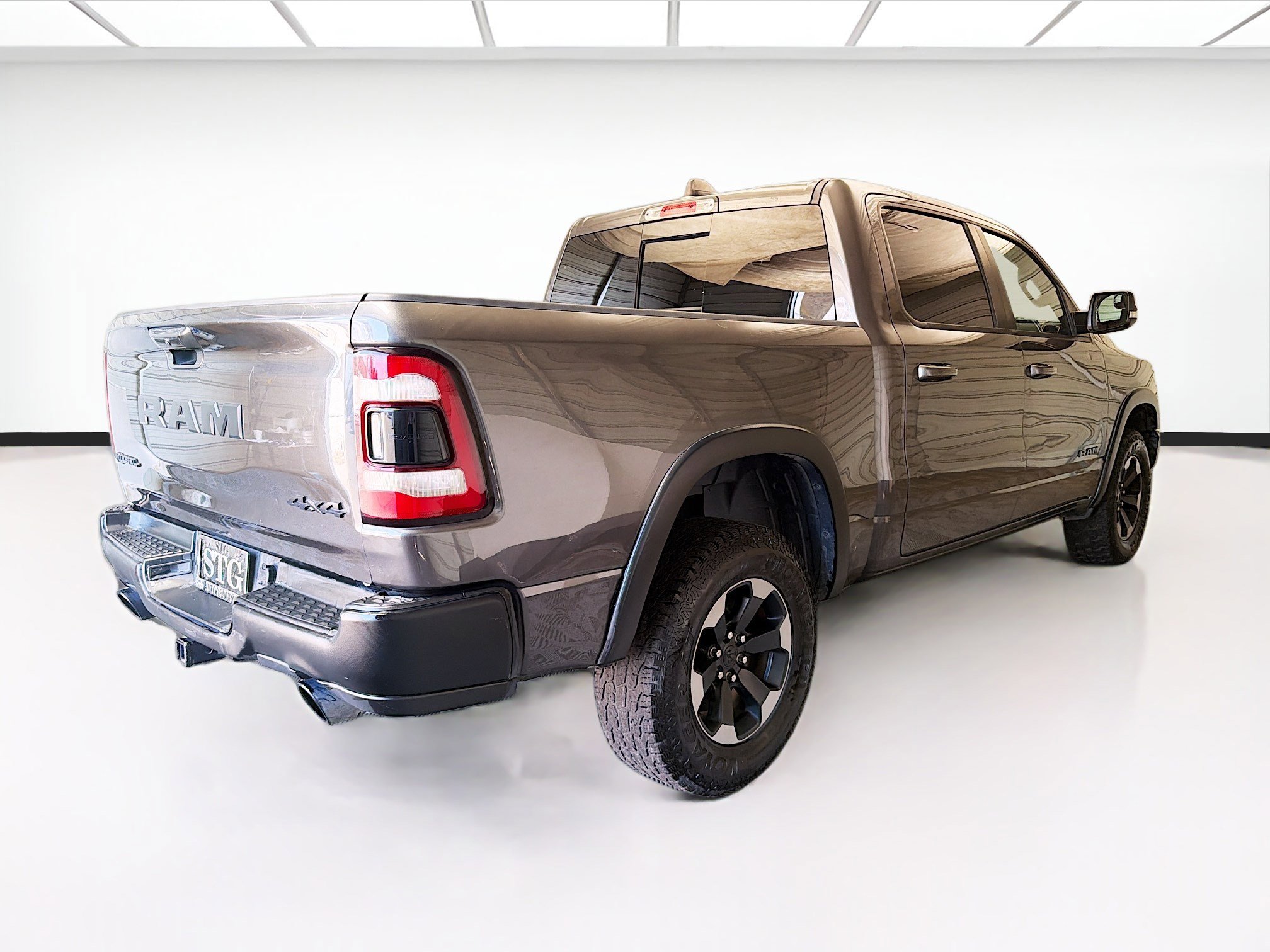 Used 2020 RAM 1500 Rebel w/ Rebel Level 1 Equipment Group AWD/4WD image 4