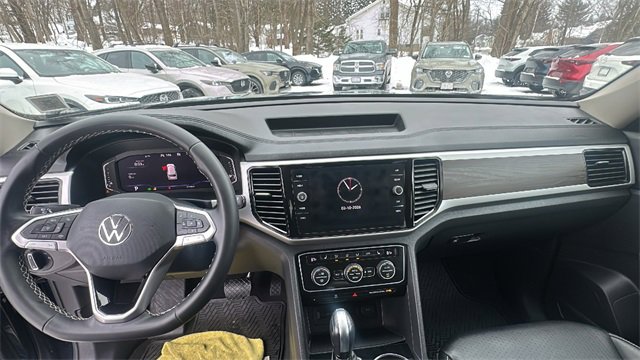 Used 2022 Volkswagen Atlas SE image 9