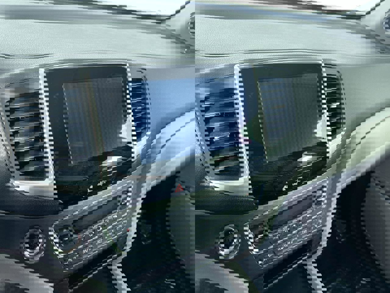 Used 2017 Honda Pilot EX image 24