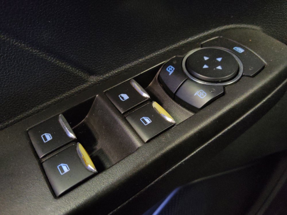 Used 2021 Ford Escape SE w/ Convenience Package FWD image 27