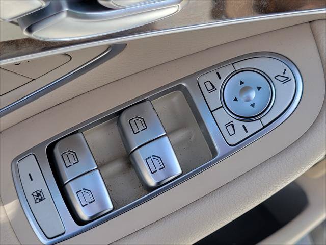 Used 2018 Mercedes-Benz GLC 300 image 23