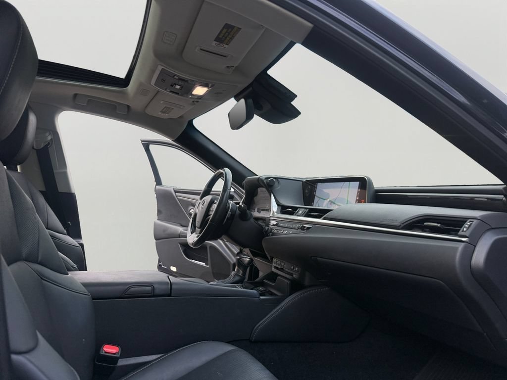 Used 2019 Lexus ES 350 w/ Premium Package FWD image 11