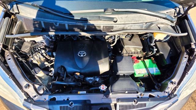 Used 2017 Toyota Sienna XLE Premium w/ Cargo Management Package image 58