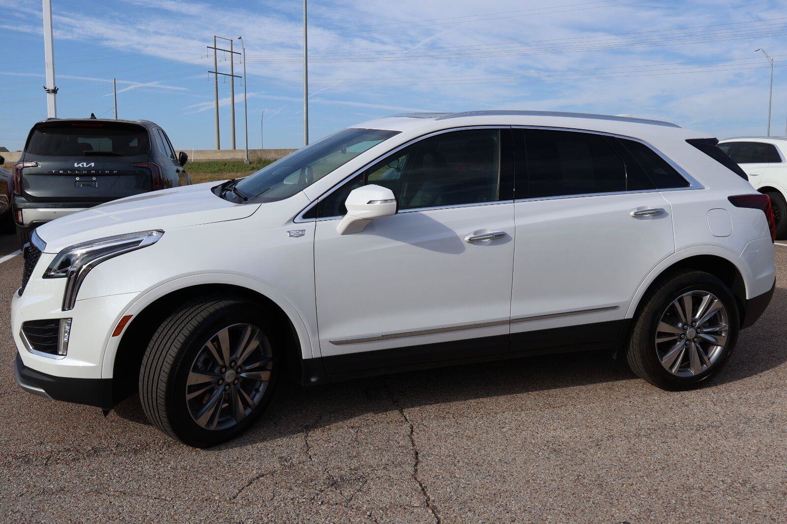 Used 2024 Cadillac XT5 Premium Luxury FWD image 6
