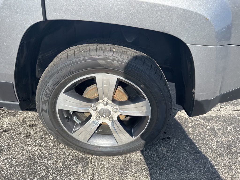 Used 2016 Jeep Patriot High Altitude image 42