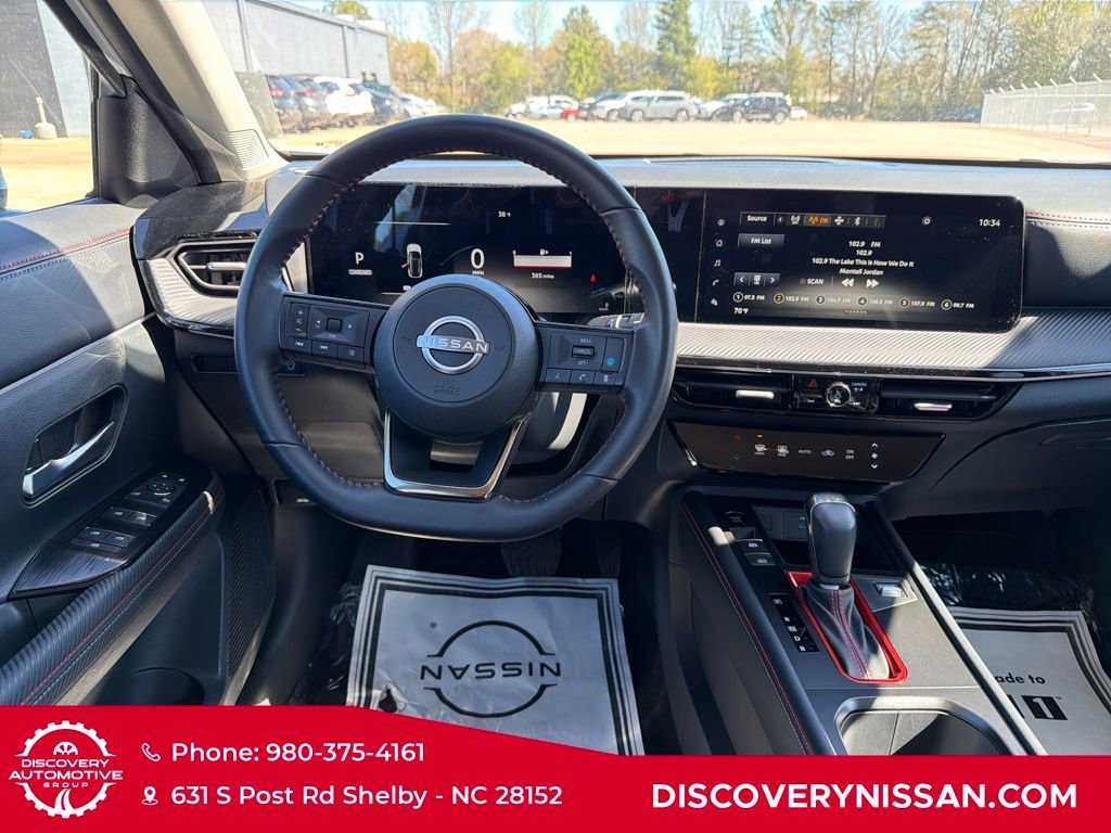 Certified 2025 Nissan Kicks SR image 31