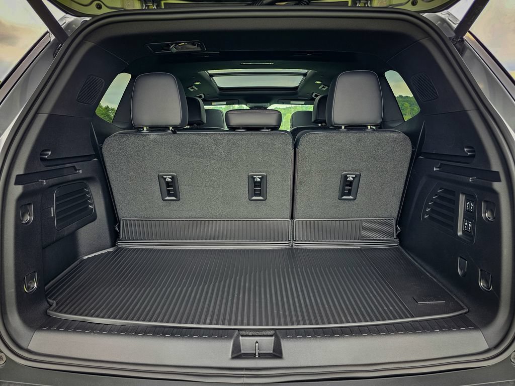 New 2027 Buick Enclave Preferred w/ Power Package AWD/4WD image 37