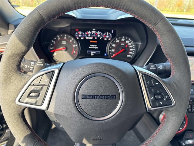 Used 2021 Chevrolet Camaro ZL1 image 19