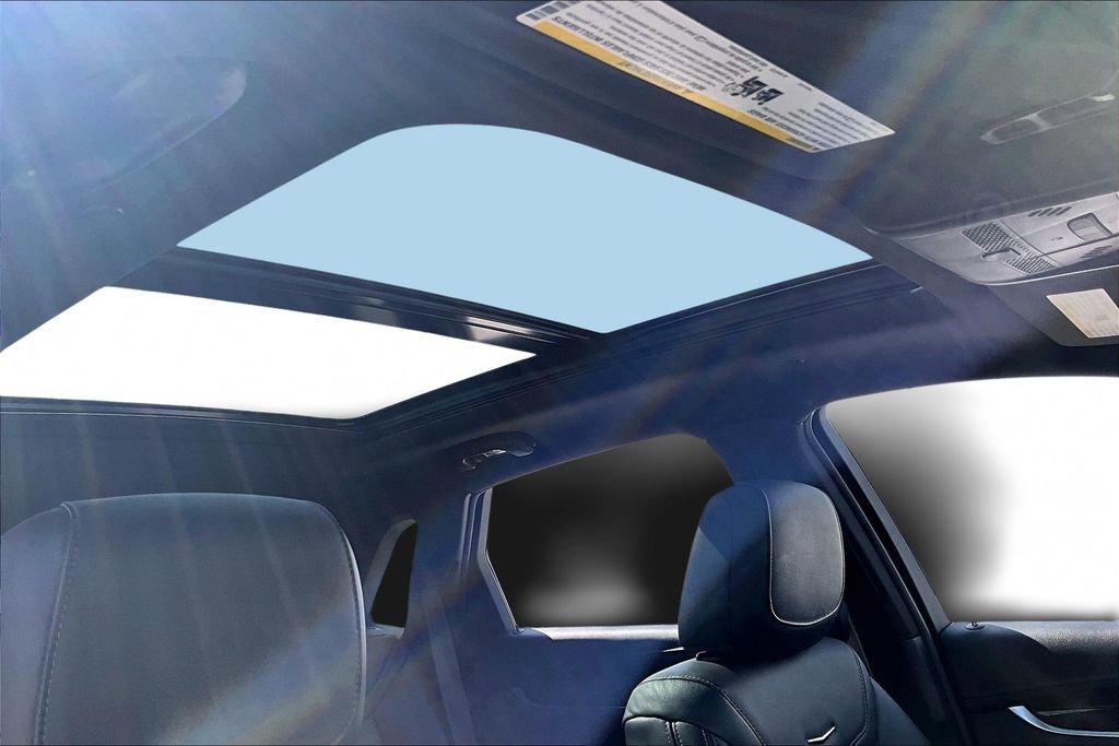 Used 2024 Cadillac XT5 Premium Luxury image 17