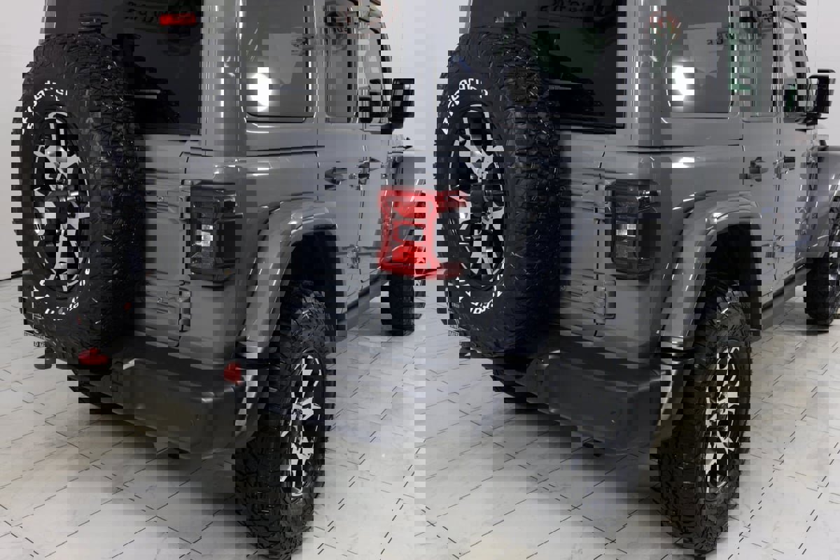 Used 2021 Jeep Wrangler Unlimited Rubicon image 41