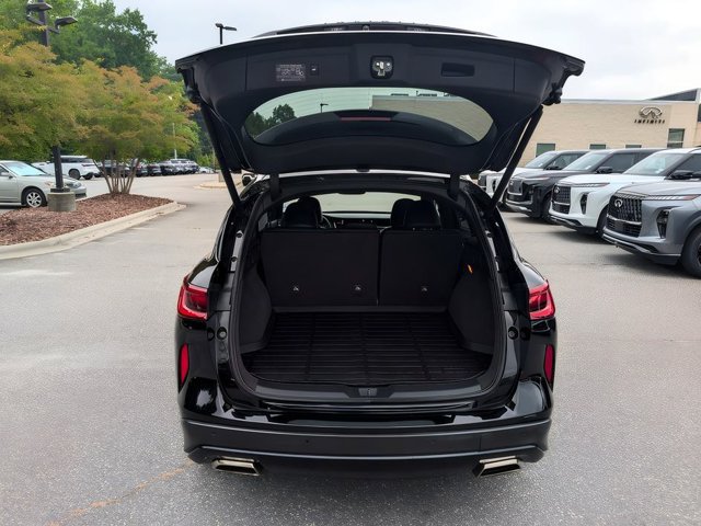 Certified 2022 INFINITI QX50 Luxe w/ Appearance Package AWD/4WD image 27