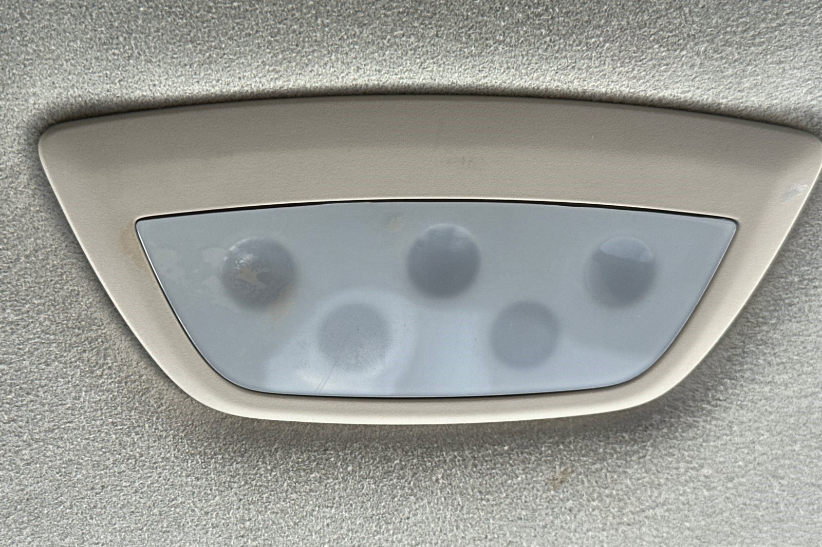 Used 2019 Tesla Model X Standard Range image 22