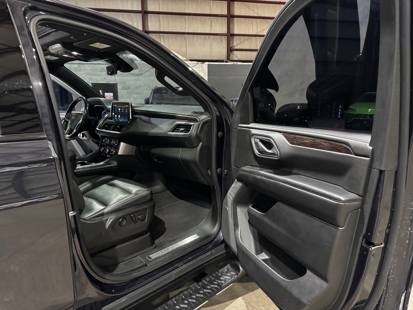 Used 2022 Chevrolet Tahoe Z71 image 26
