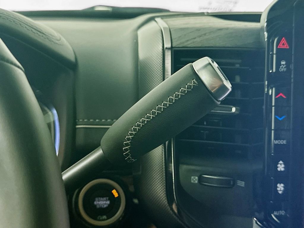 New 2025 RAM 3500 Limited image 12