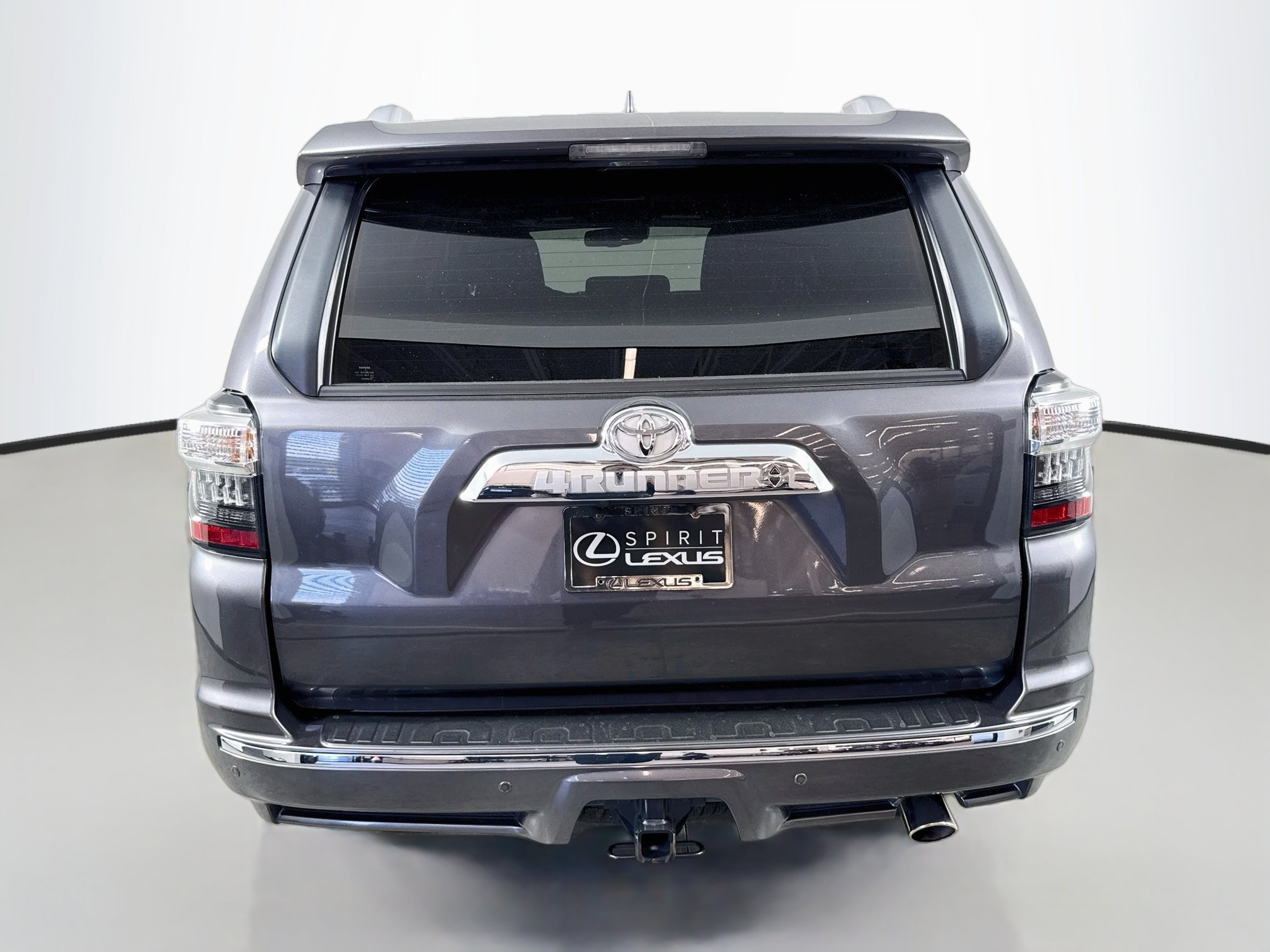 Used 2022 Toyota 4Runner Limited AWD/4WD image 6