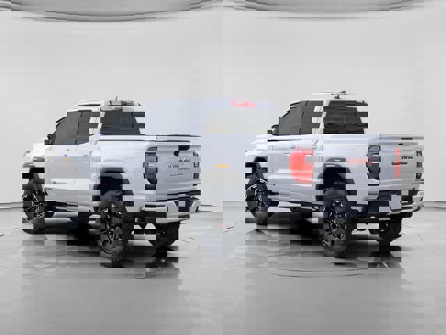 New 2026 GMC Canyon AT4 image 3