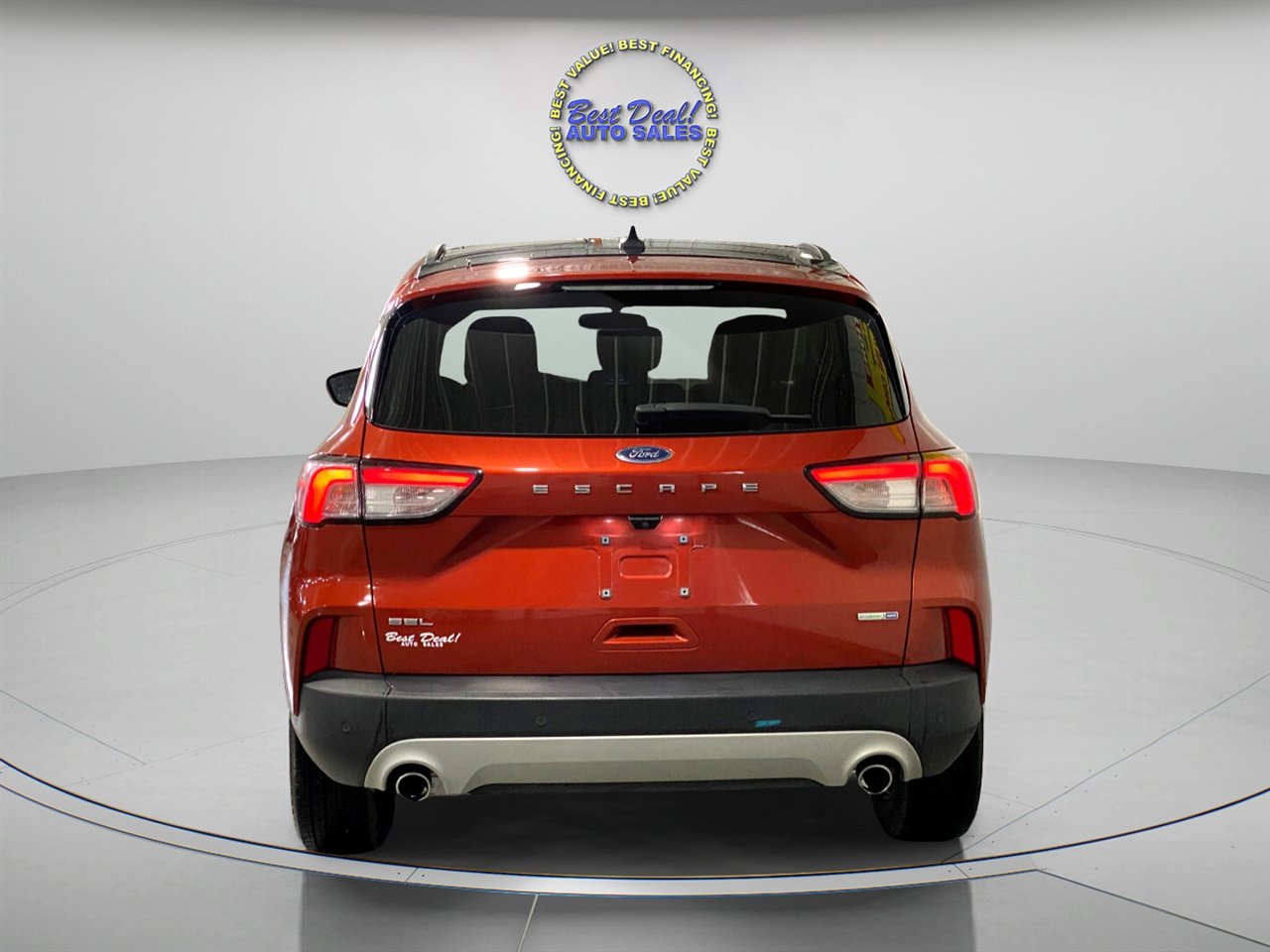 Used 2020 Ford Escape SEL image 4